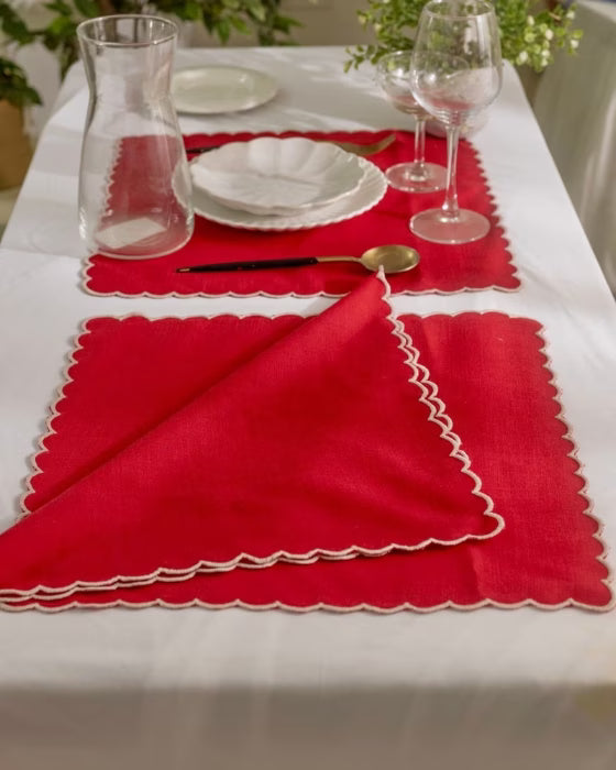 Scalloped Napkins